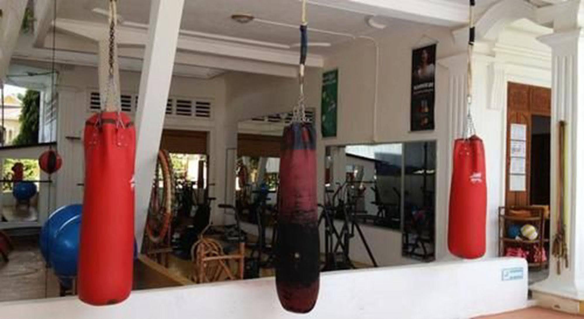 Fitness Resort Sihanoukville Bagian luar foto