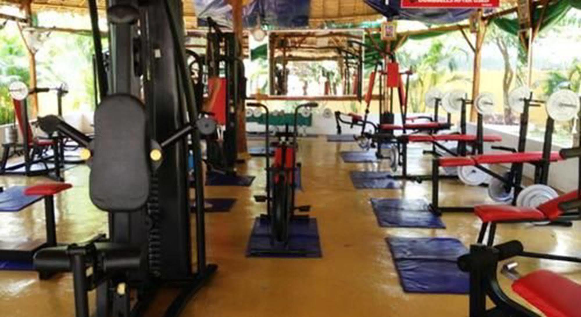 Fitness Resort Sihanoukville Bagian luar foto